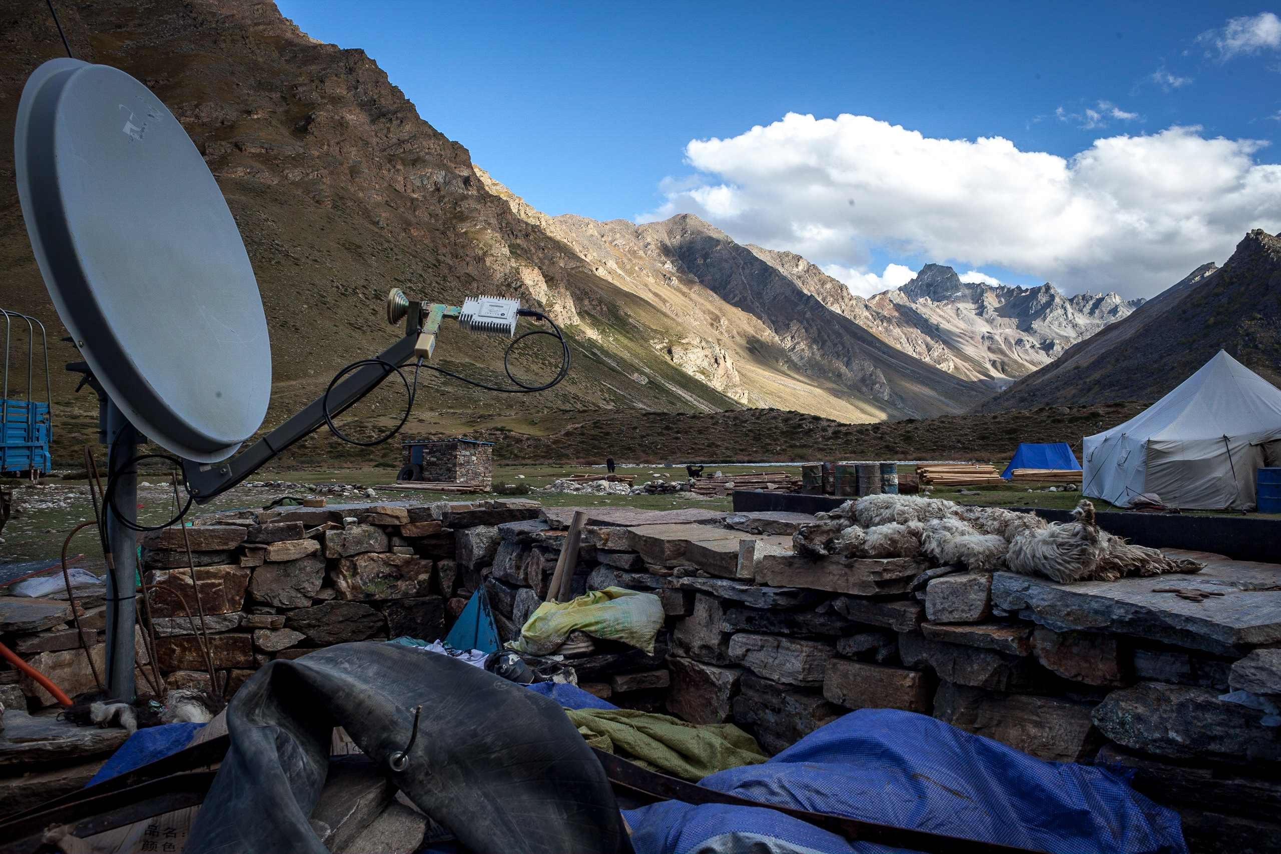 Camp in Limi, Humla, close to the Tibetan border. © 2011 Martin Saxer